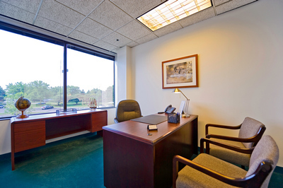 Click to discover this private office !!! 
