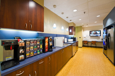 Gain productivity and reduce your costs now by working with Regus! It couldn't be easier to get started, visit us today.