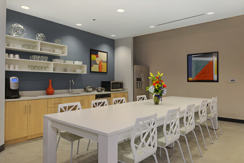 Click to discover this private office !!! 