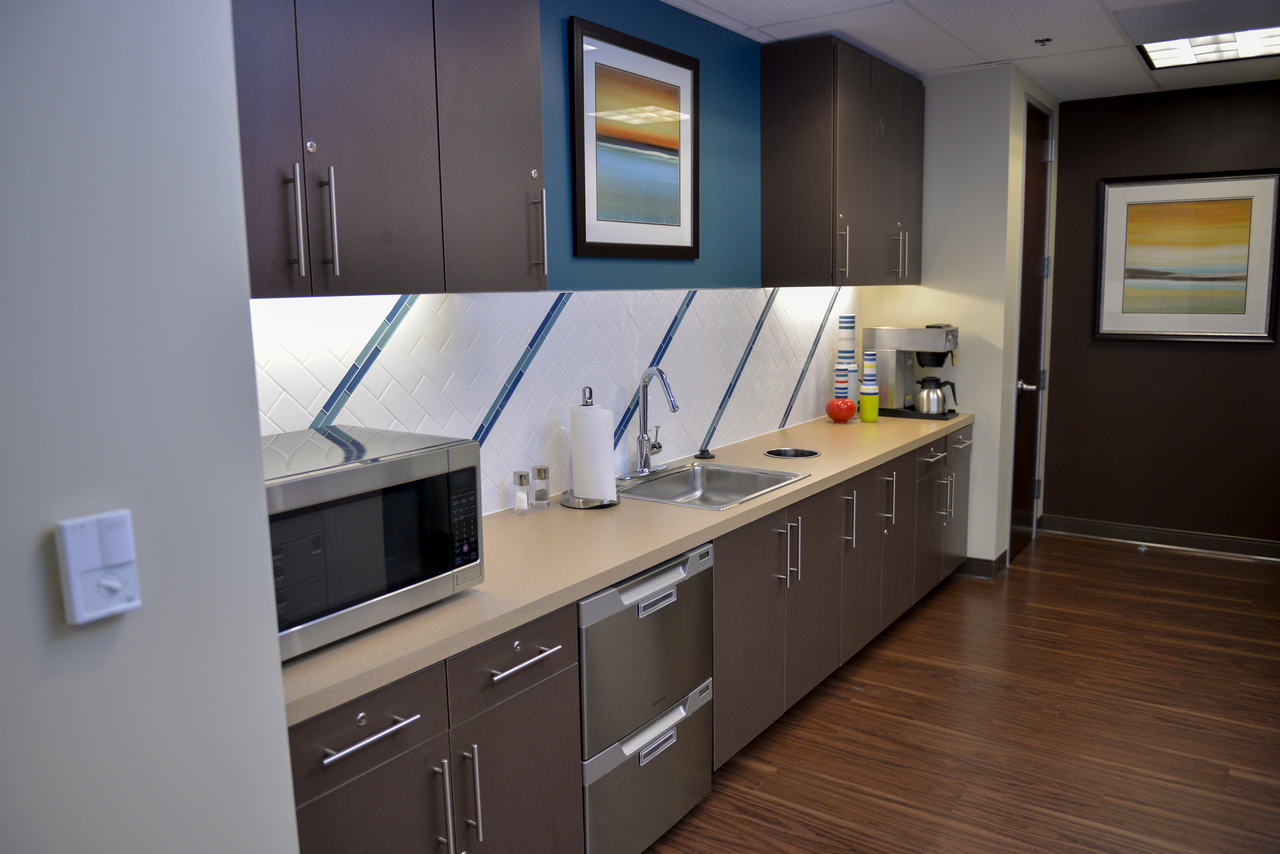 Click to discover this private office !!! 