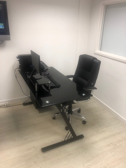 Desk to rent in Letting Agent, Wolverton MK12