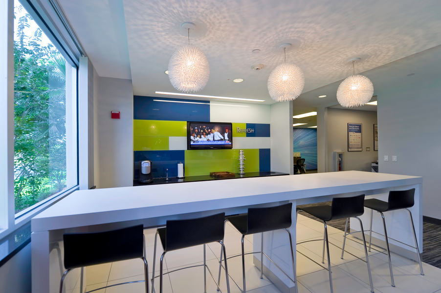 Click to discover this private office !!! 