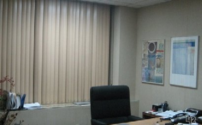 Nice big workspace Nice big workspace