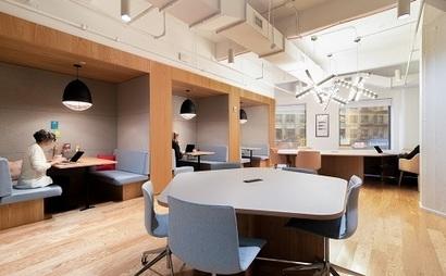 Hot desk with anything you need! BOOK NOW! Hot desk with anything you need! BOOK NOW!