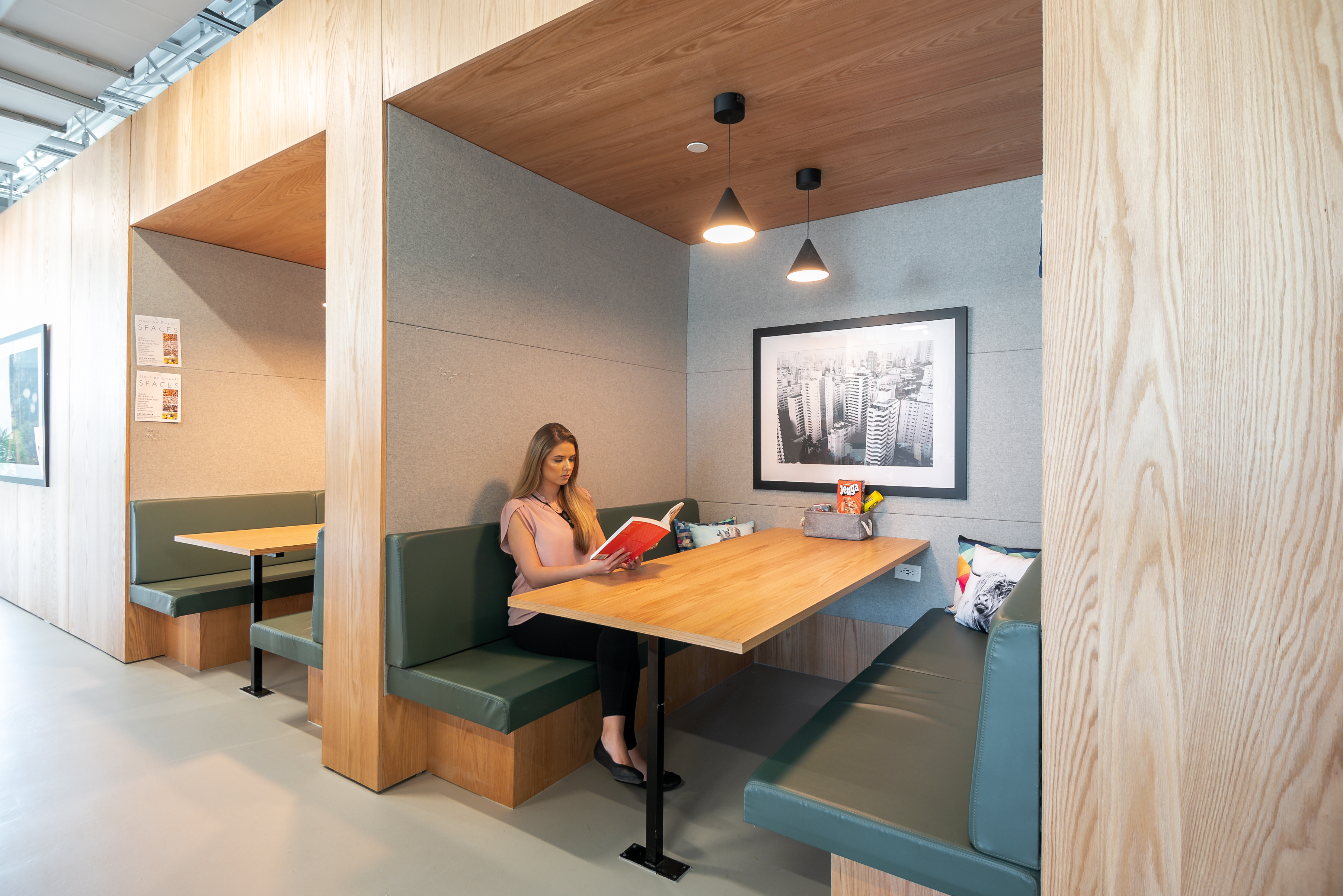 Hot desk with anything you need! BOOK NOW!