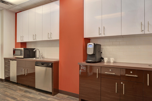 Click to discover this private office !!! 