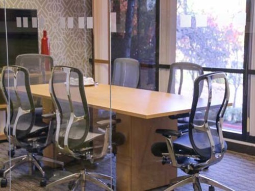 Click to discover this private office !!! 