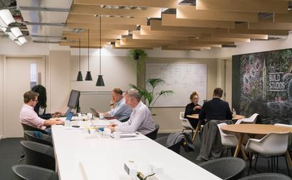 Fixed desk 1 day/week  Fixed desk 1 day/week