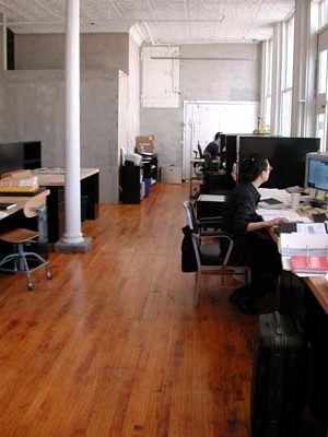 5 Desks in TriBeCa loft