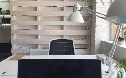 Stylish desk space in Spitalfields E1. Stylish desk space in Spitalfields E1.