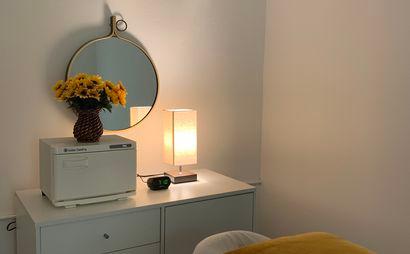 Ready to use treatment room |Acupuncturist & massage therapist