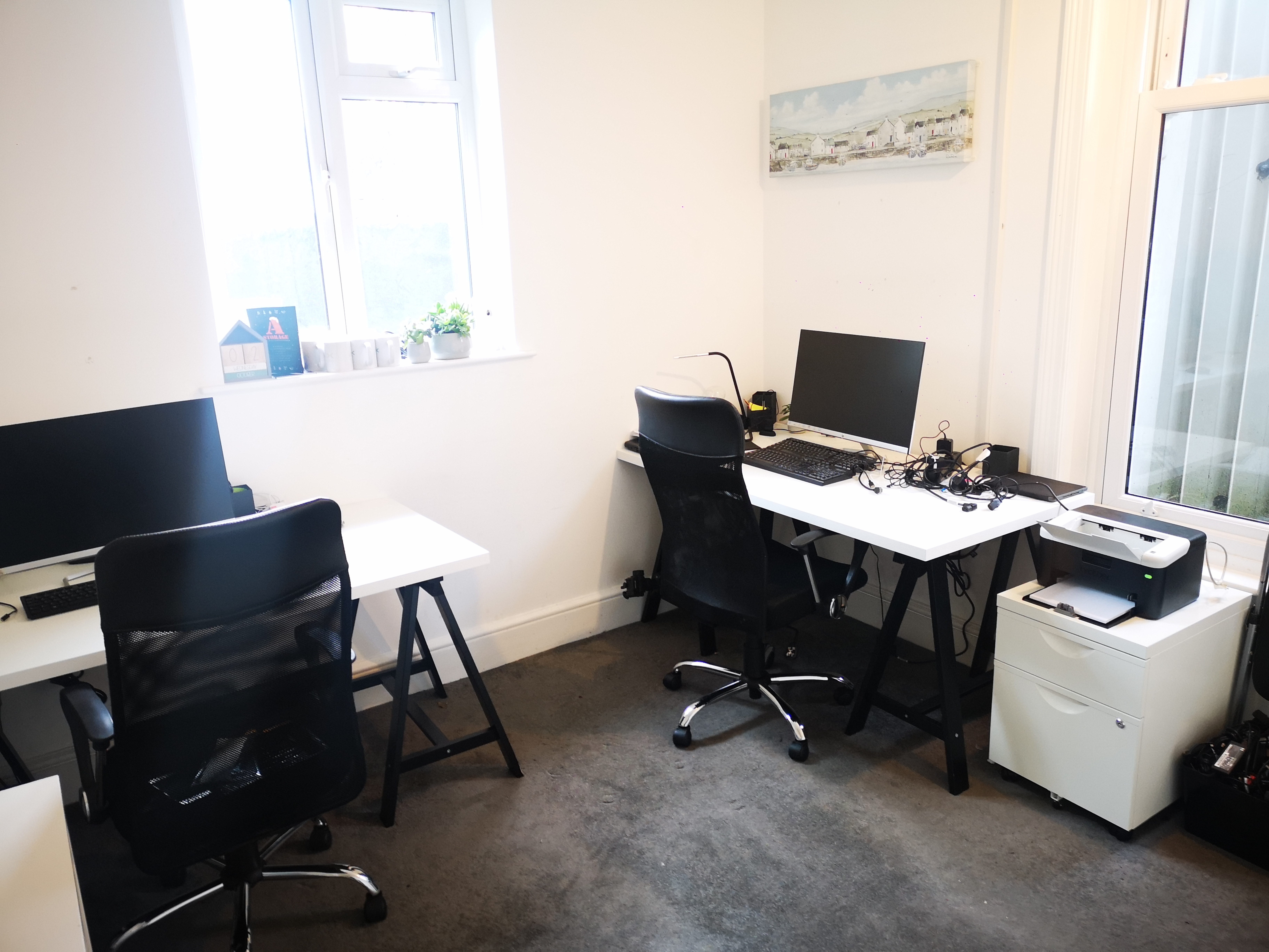 Business Office for up to 4 people! Business Office for up to 4 people!