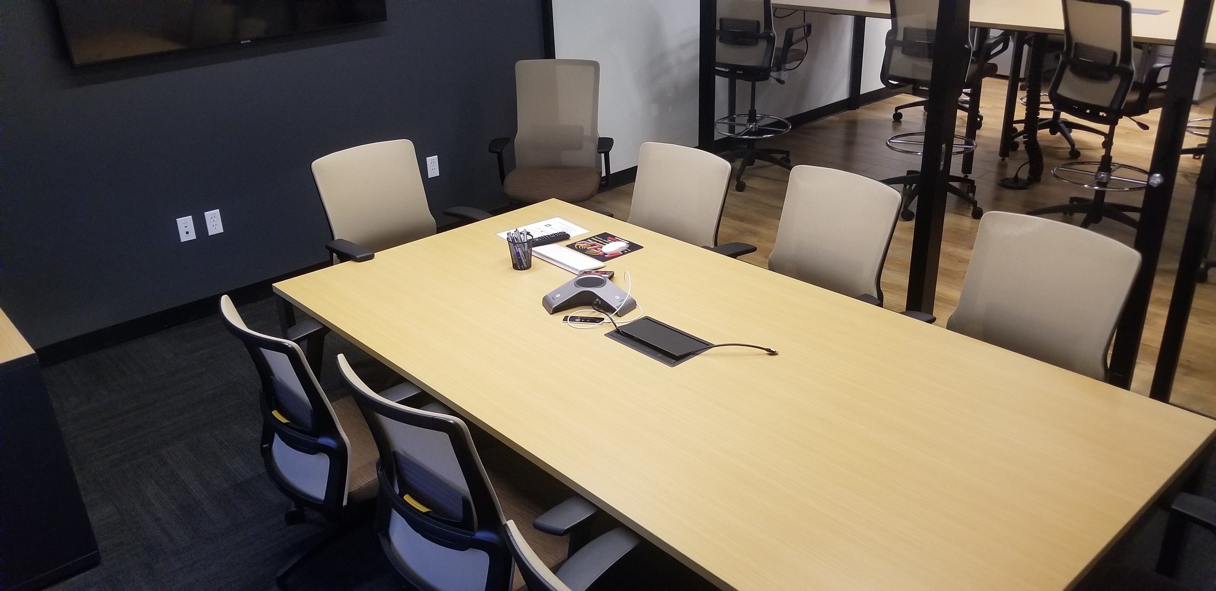 Medium Meeting Room
