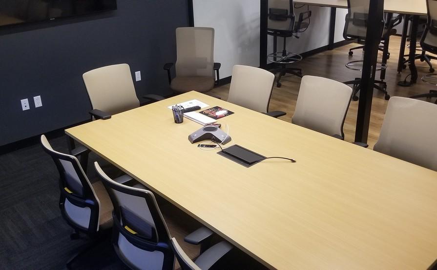 Medium Meeting Room