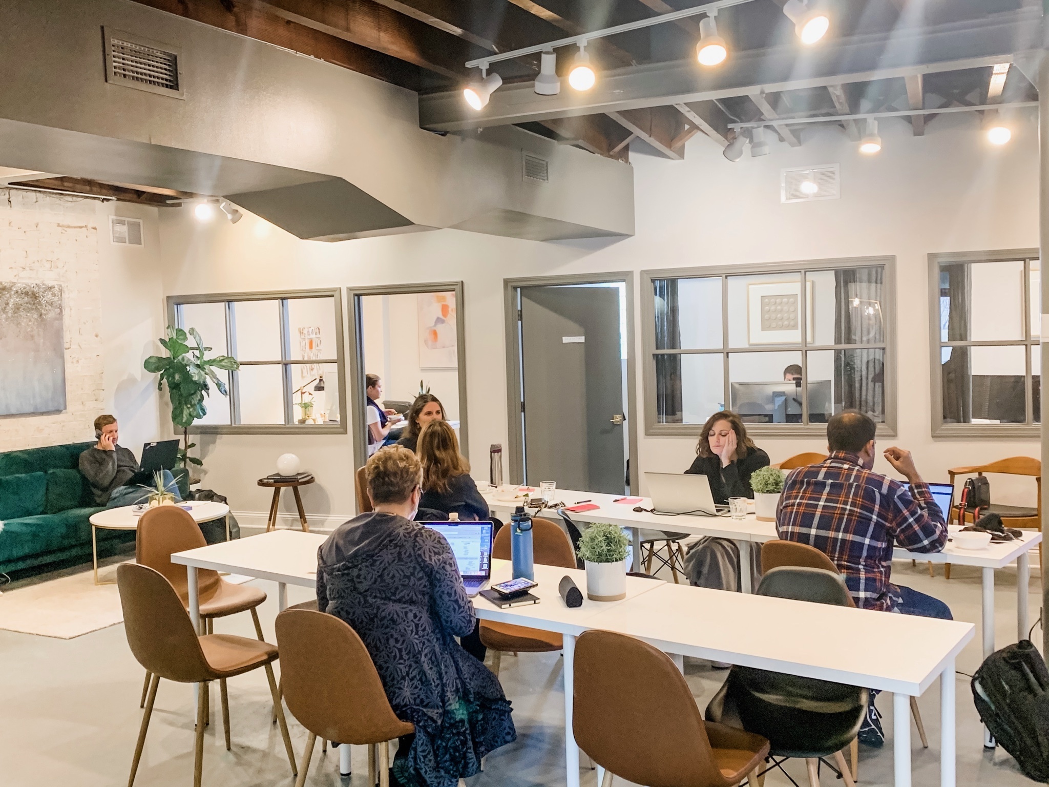 Dedicated Desk Dedicated Desk
