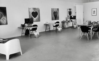 Creative work & meeting space. Creative work & meeting space.