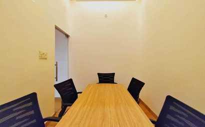 The Co-Workers The Co-Workers