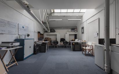 Desk in Studio Space - W10 Desk in Studio Space - W10