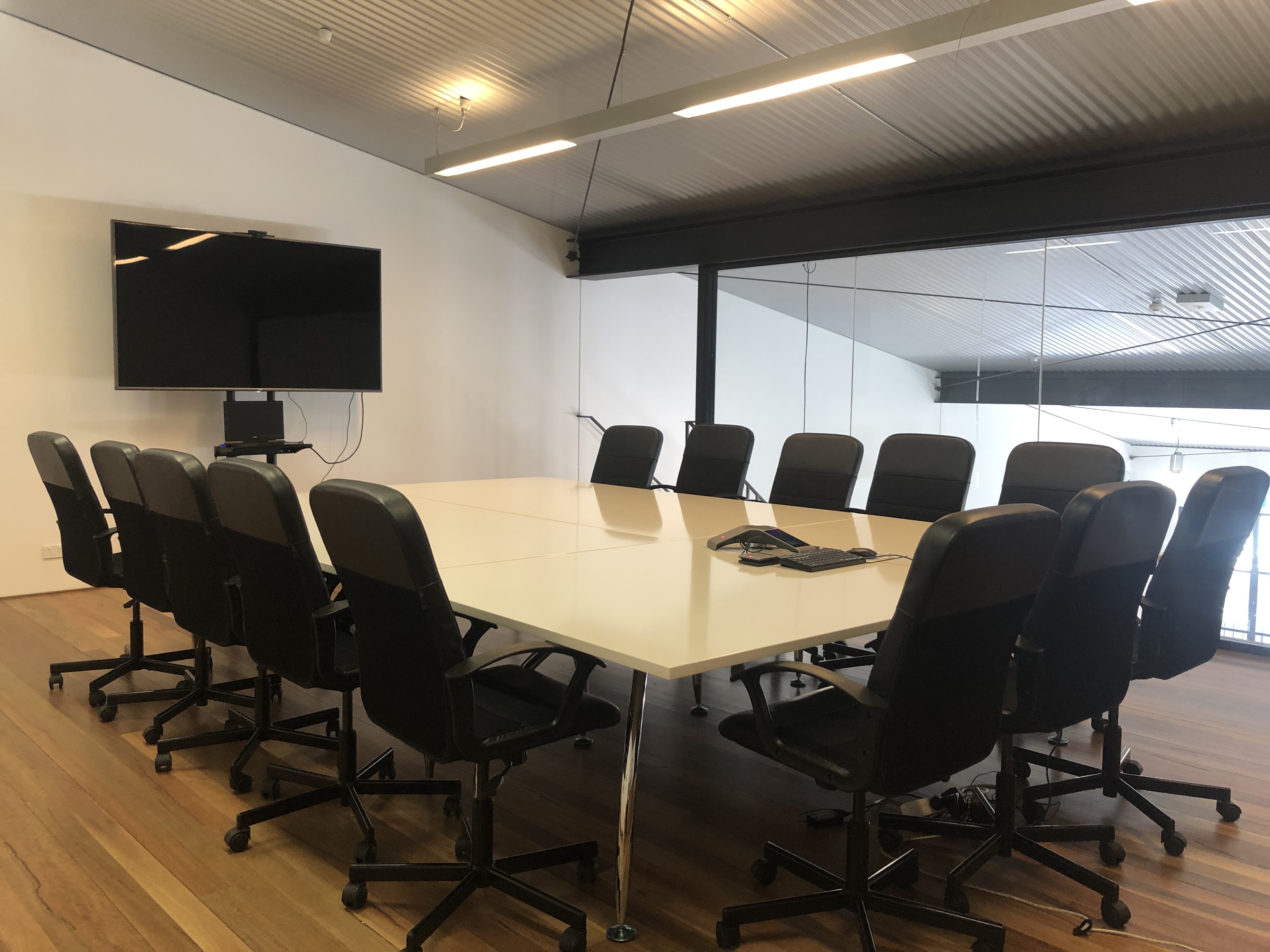 Sub-Let Creative Office Space Available Immediately! Sub-Let Creative Office Space Available Immediately!