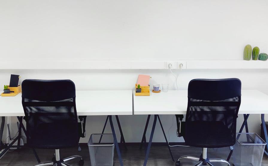 Budapest - Fixed Spot Budapest - Fixed Spot