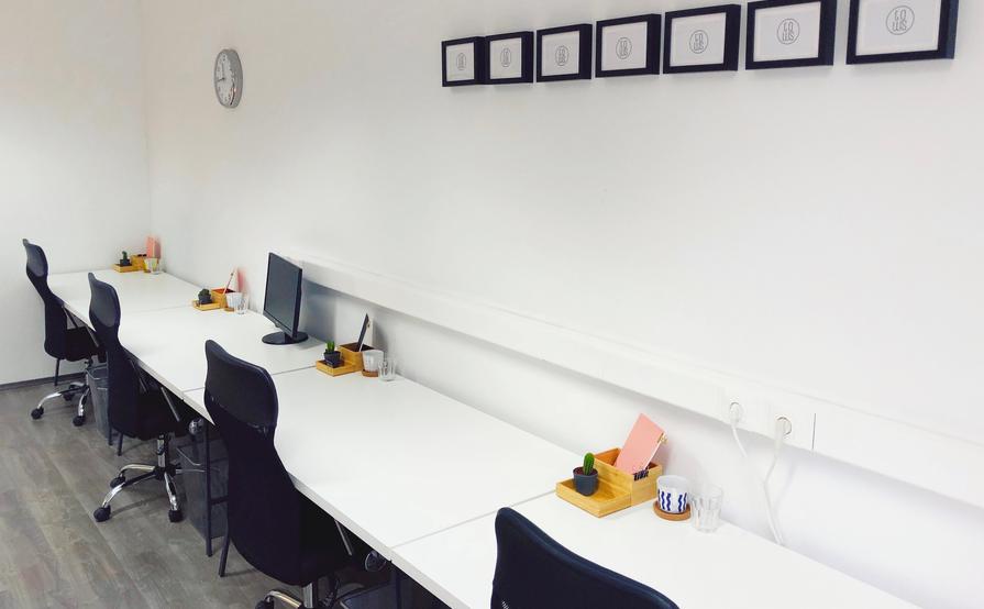 Budapest - Fixed Spot Budapest - Fixed Spot