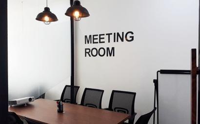 Urbanfresh Meeting Room Urbanfresh Meeting Room