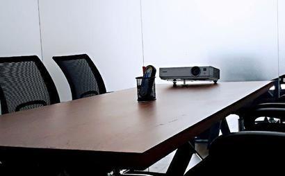 Urbanfresh Meeting Room Urbanfresh Meeting Room