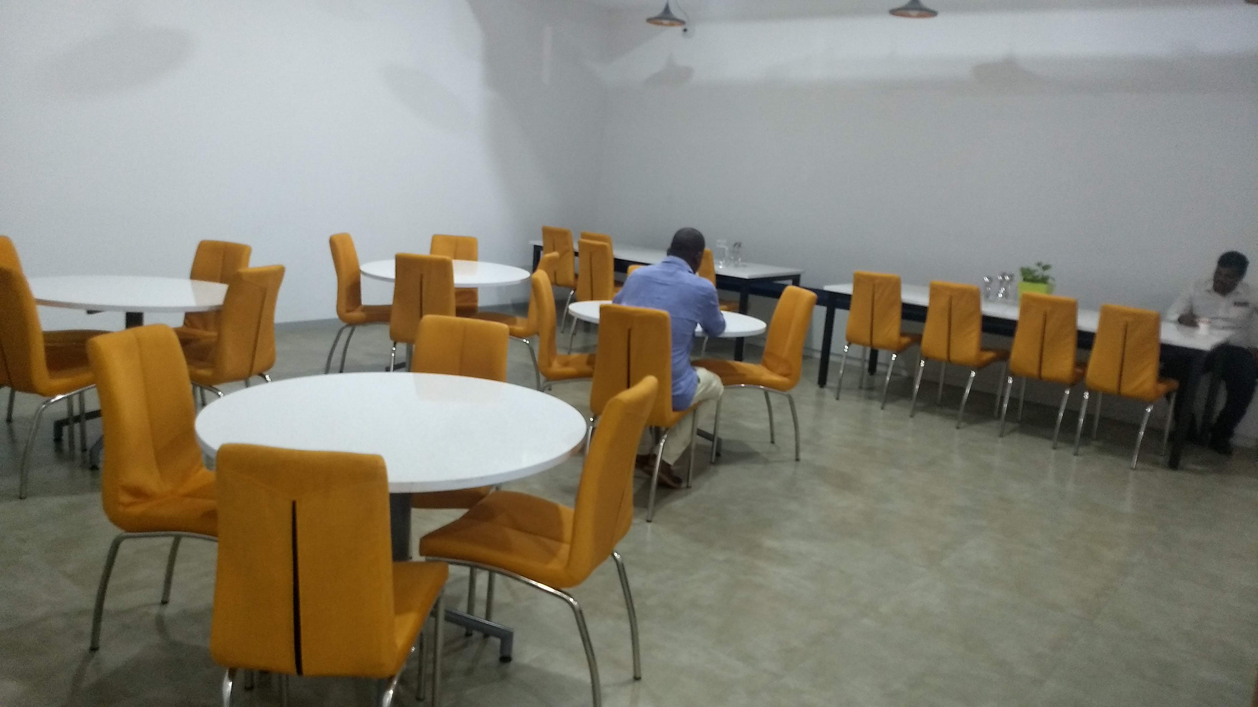 Mandee Coworking Space