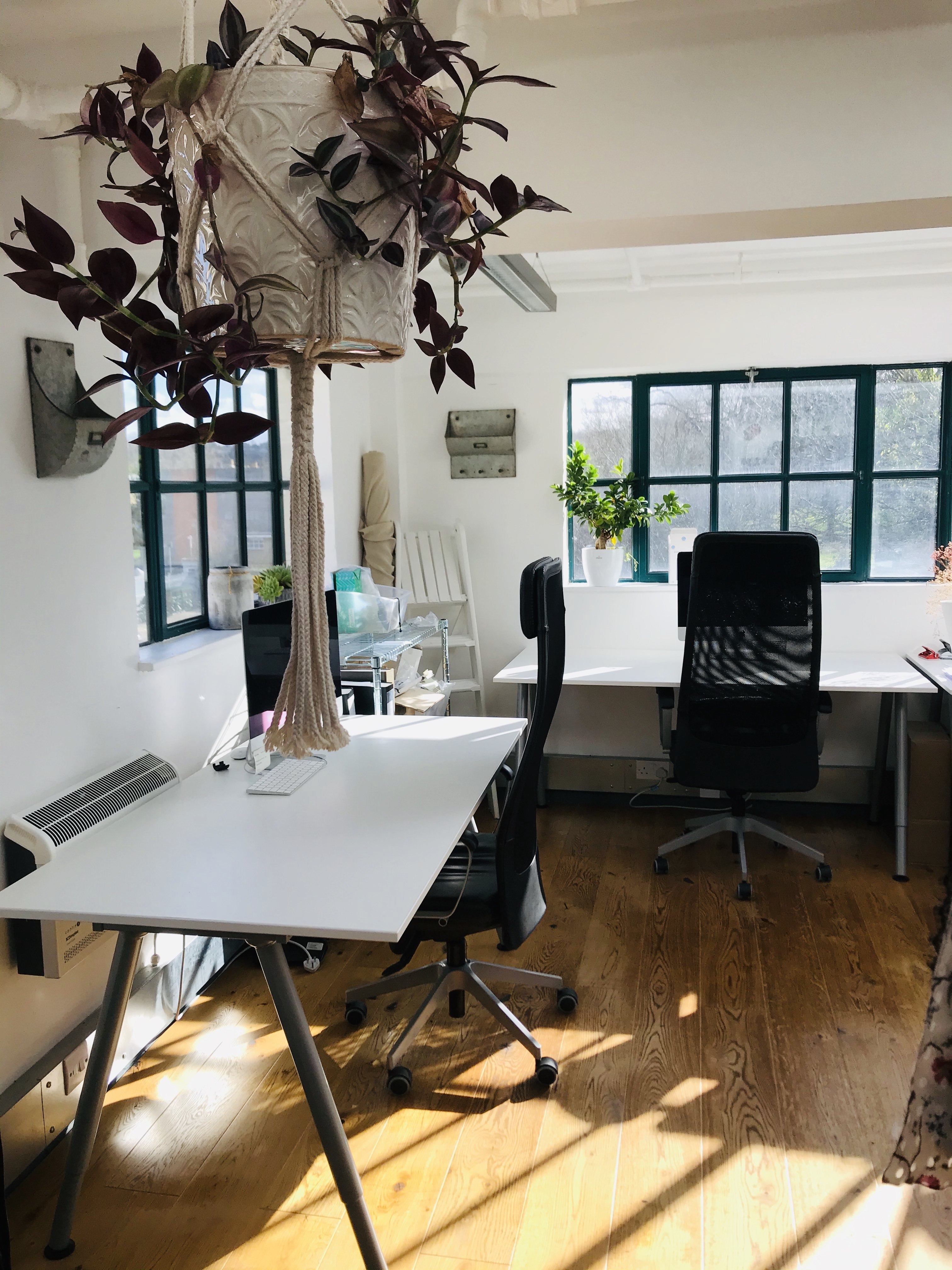 BEAUTIFUL large desk in a design studio