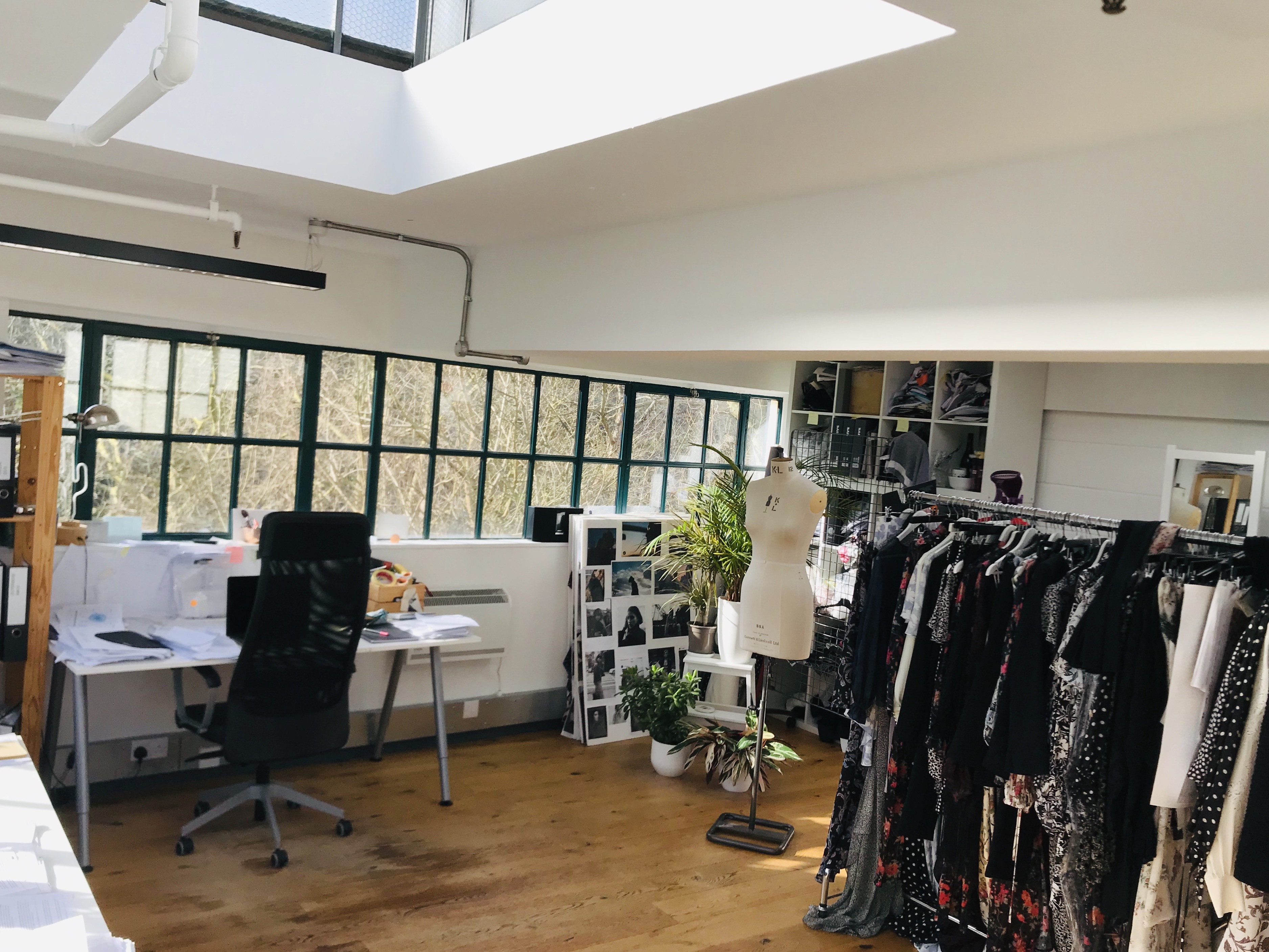 BEAUTIFUL large desk in a design studio