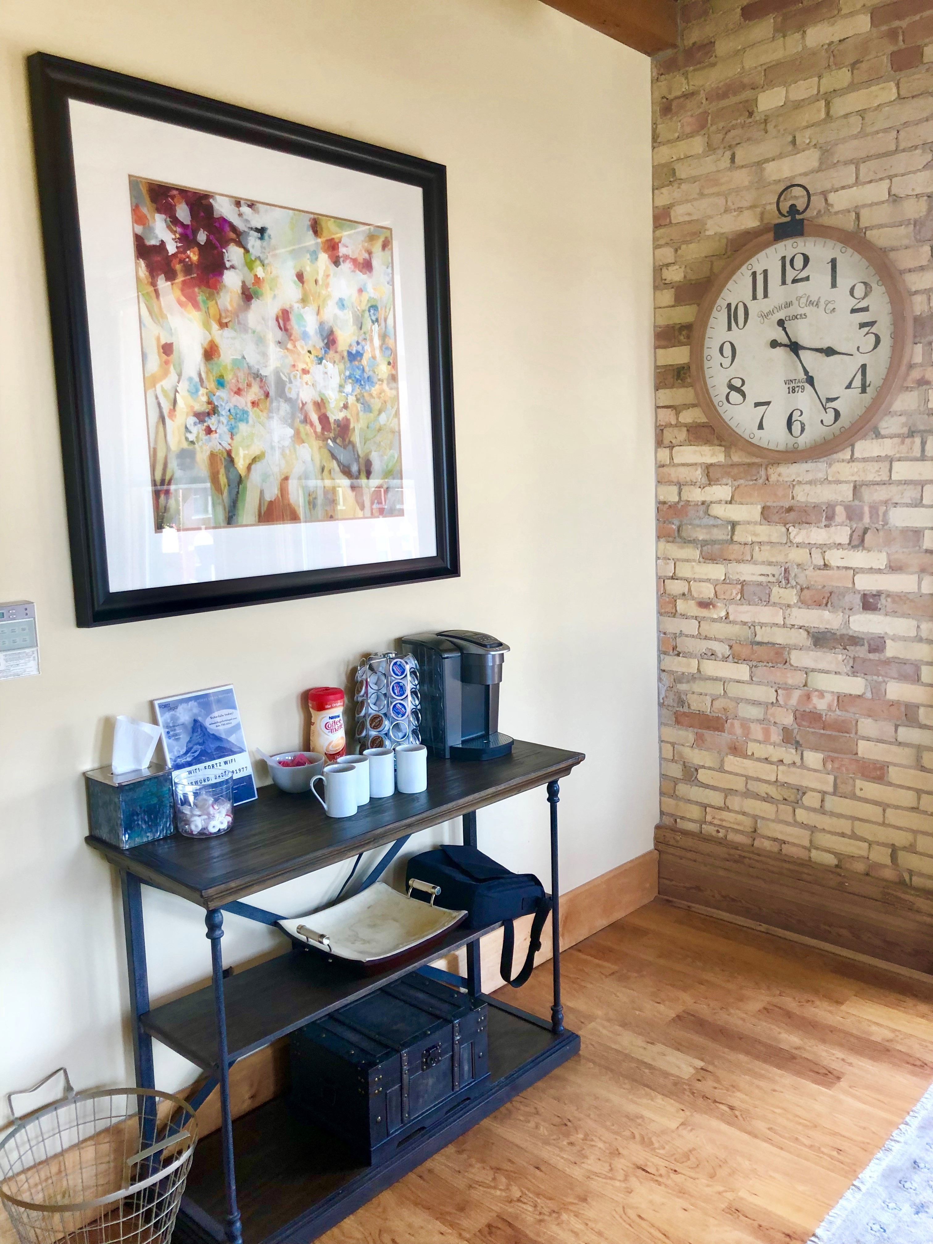 Great downtown Grand Rapids conference room! Great downtown Grand Rapids conference room!