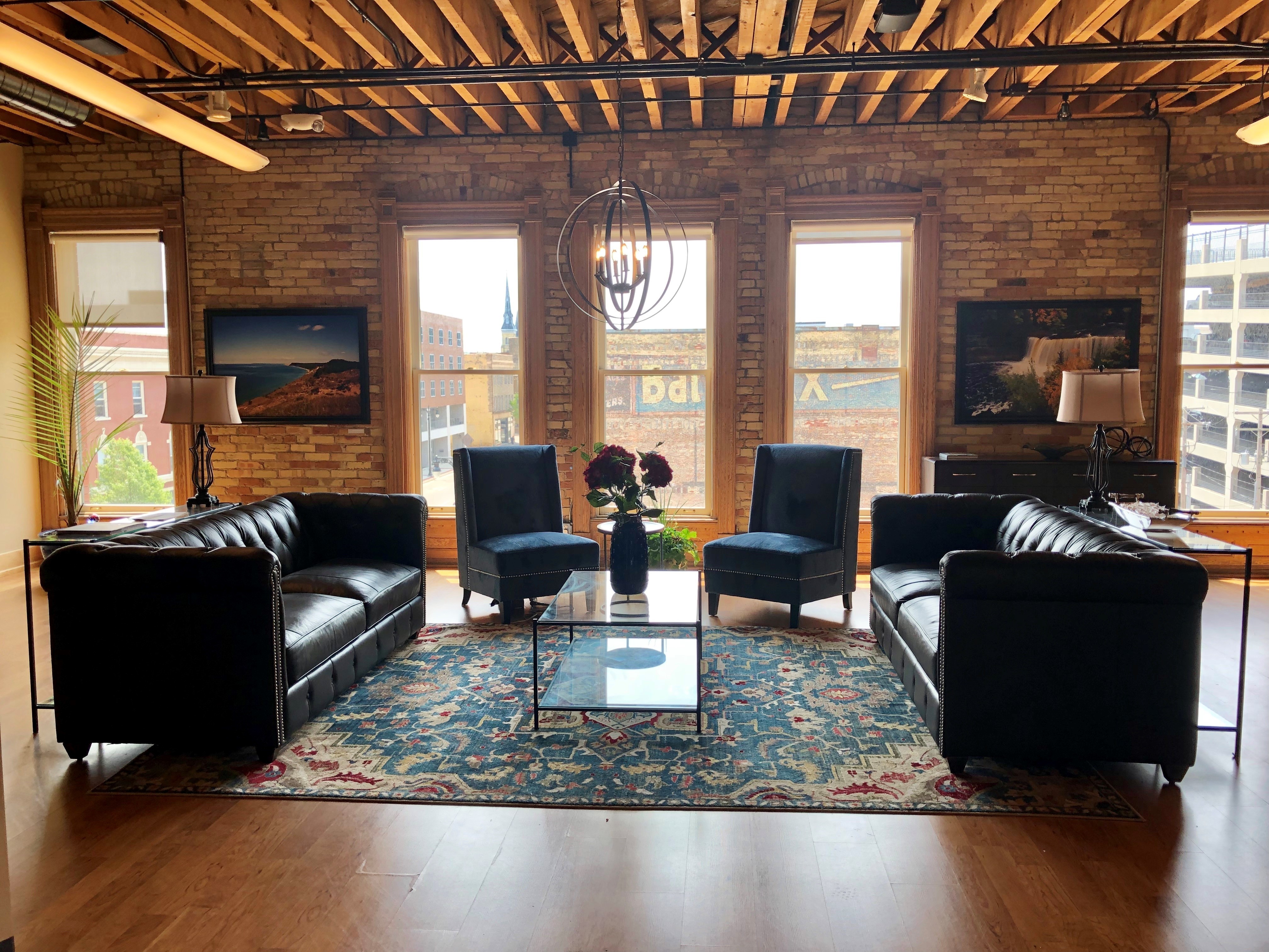 Great downtown Grand Rapids conference room! Great downtown Grand Rapids conference room!