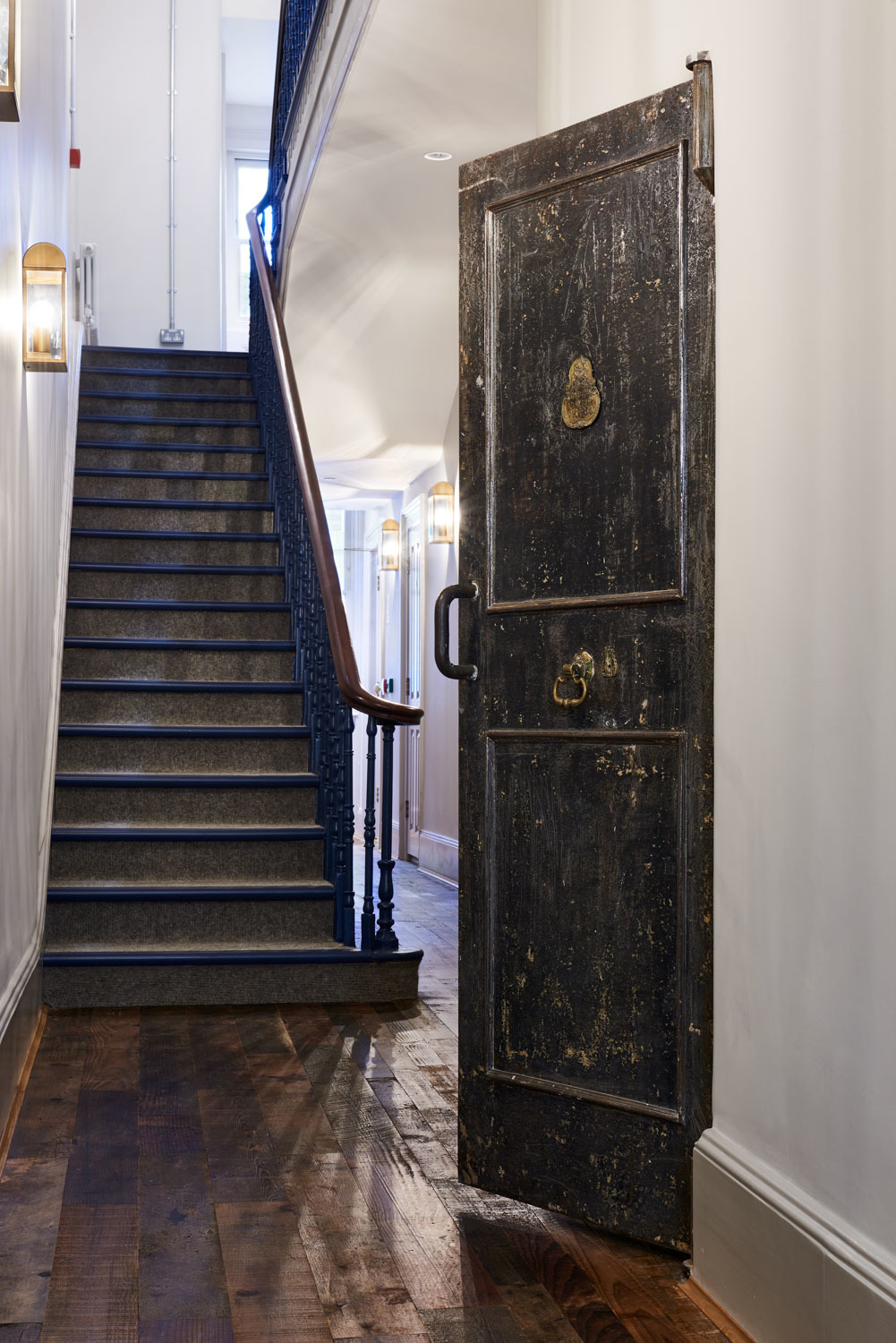 24/7 Coworking Membership