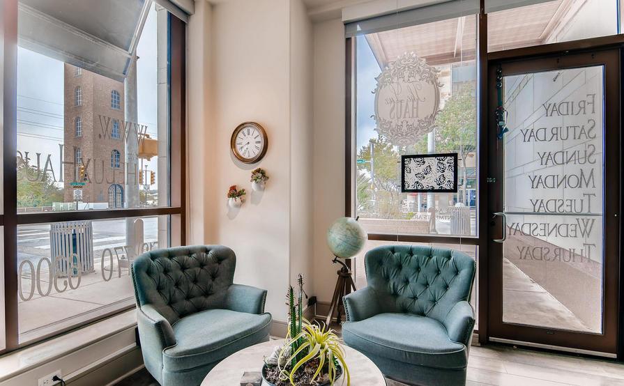 Rent a Desk in the Heart of Austin! Rent a Desk in the Heart of Austin!