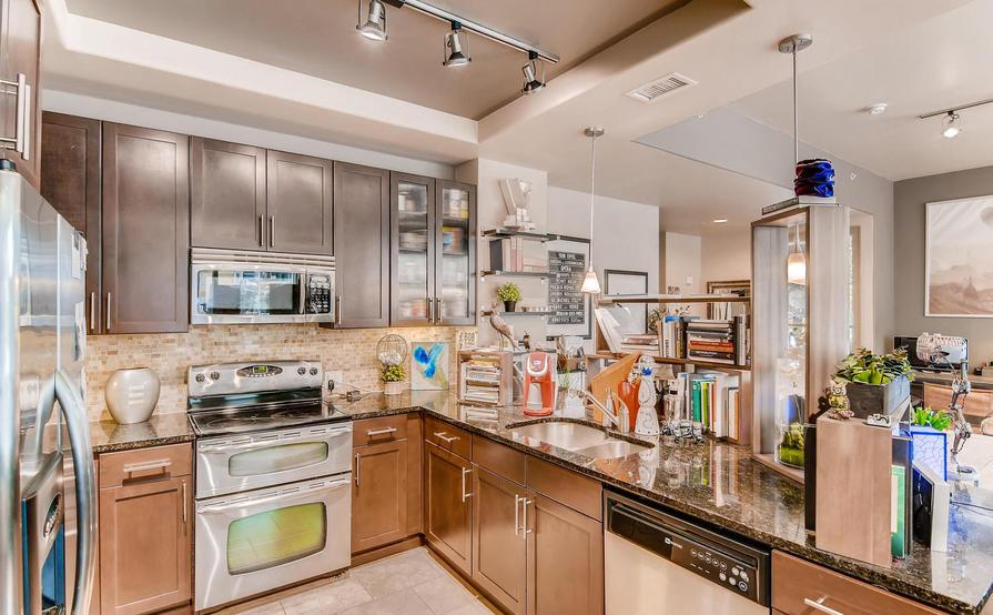 Rent a Desk in the Heart of Austin! Rent a Desk in the Heart of Austin!