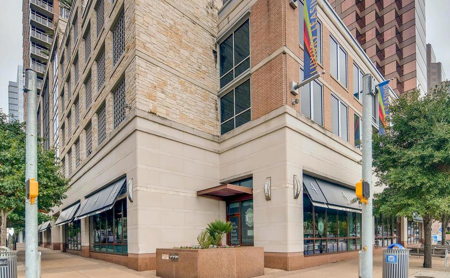 Rent a Desk in the Heart of Austin! Rent a Desk in the Heart of Austin!
