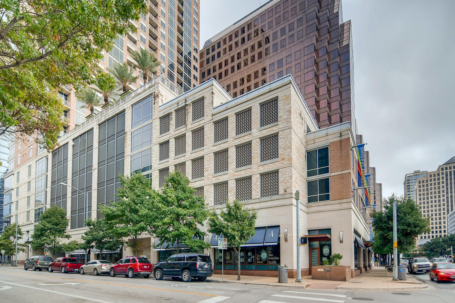 Rent a Desk in the Heart of Austin! Rent a Desk in the Heart of Austin!