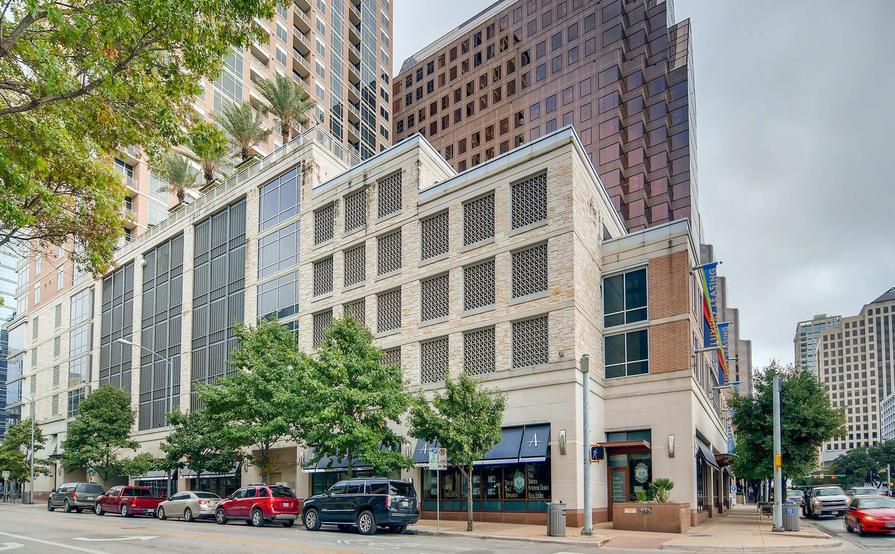 Rent a Desk in the Heart of Austin! Rent a Desk in the Heart of Austin!