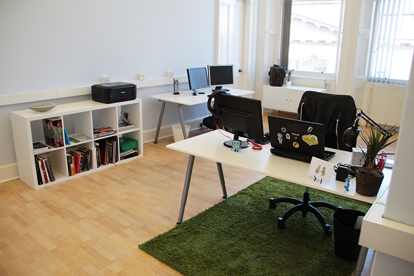 Desk Rental available