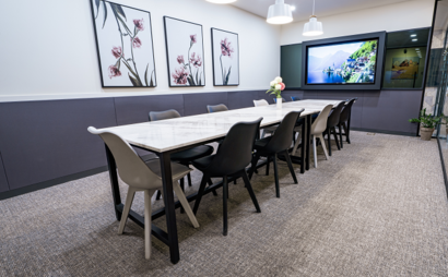 ECS 153 Coworking Space Meeting Room