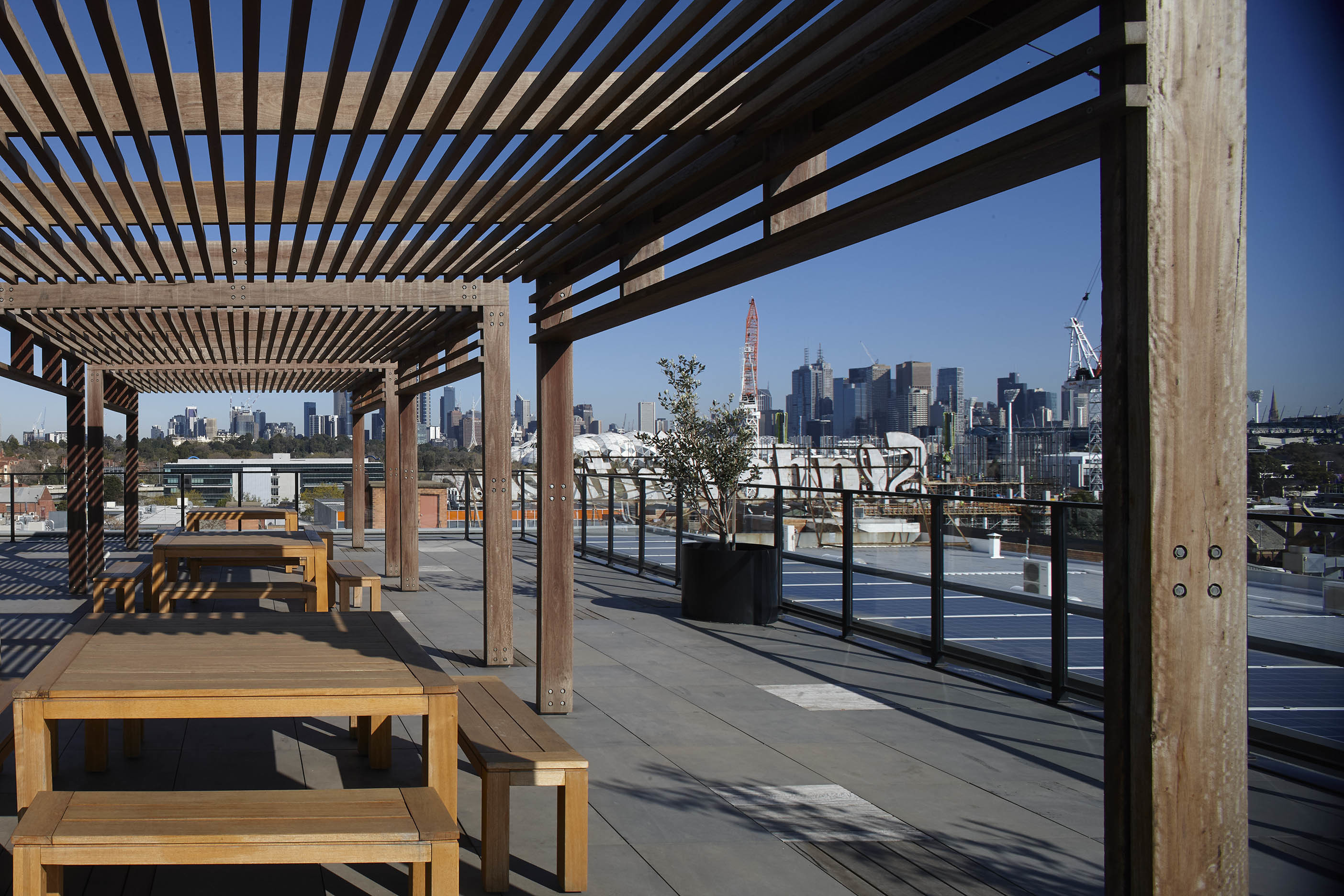 Boardroom for 16 People