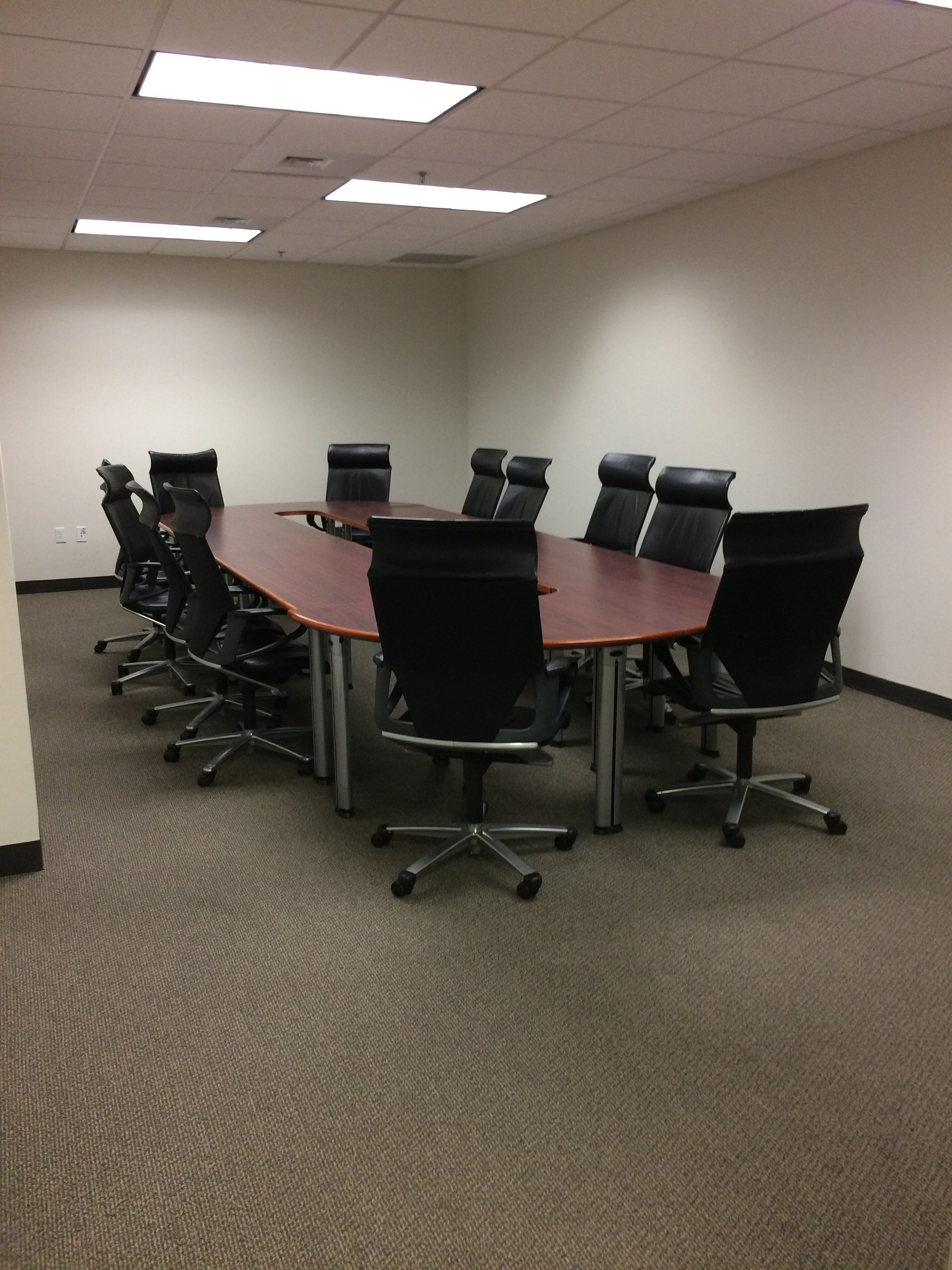 Flexible, Fully Furnished Office Space for 1 to 75 People Flexible, Fully Furnished Office Space for 1 to 75 People