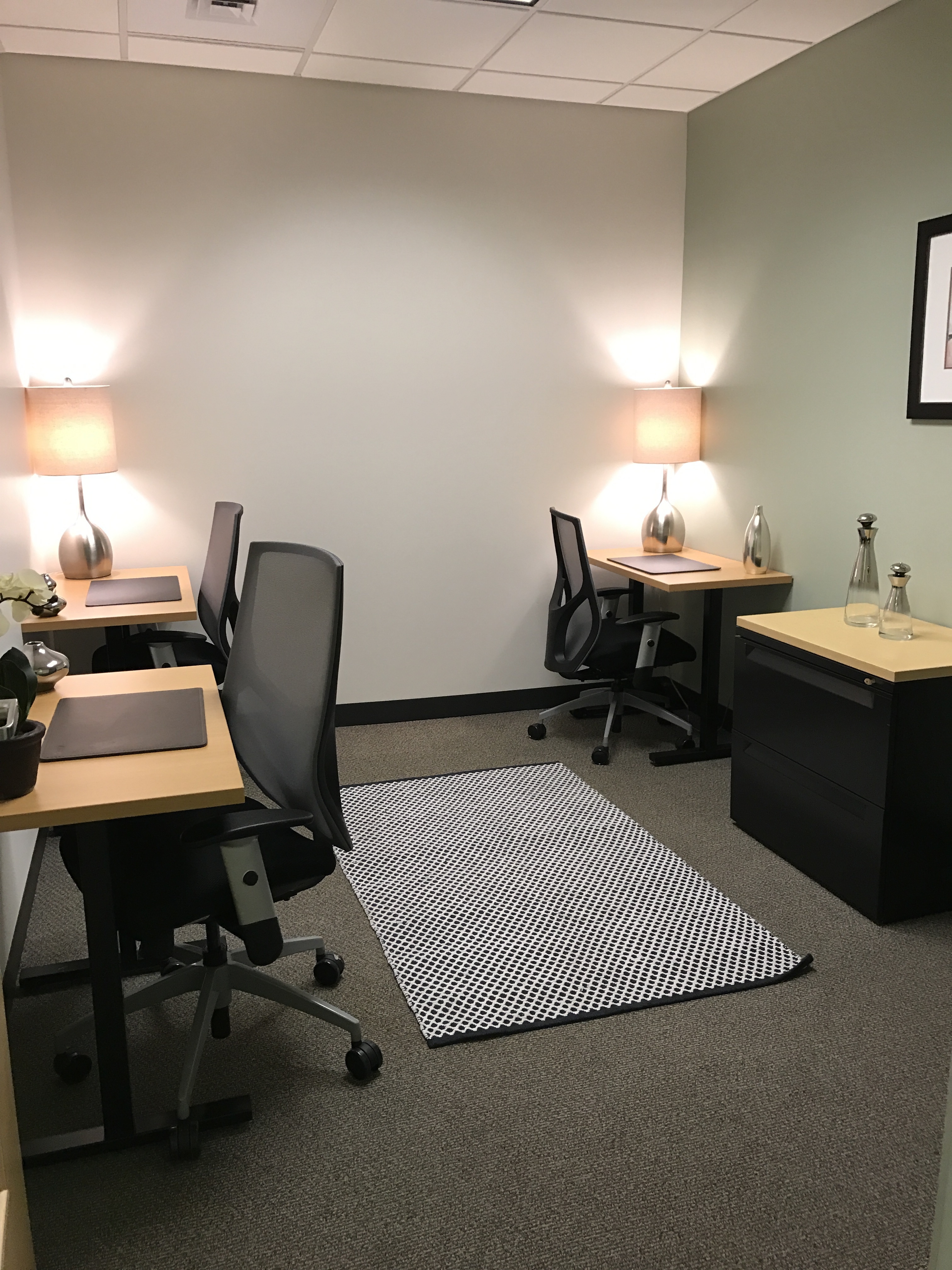 Flexible, Fully Furnished Office Space for 1 to 75 People Flexible, Fully Furnished Office Space for 1 to 75 People