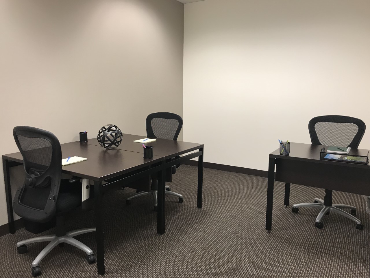 Flexible, Fully Furnished Office Space for 1 to 70 People Flexible, Fully Furnished Office Space for 1 to 70 People
