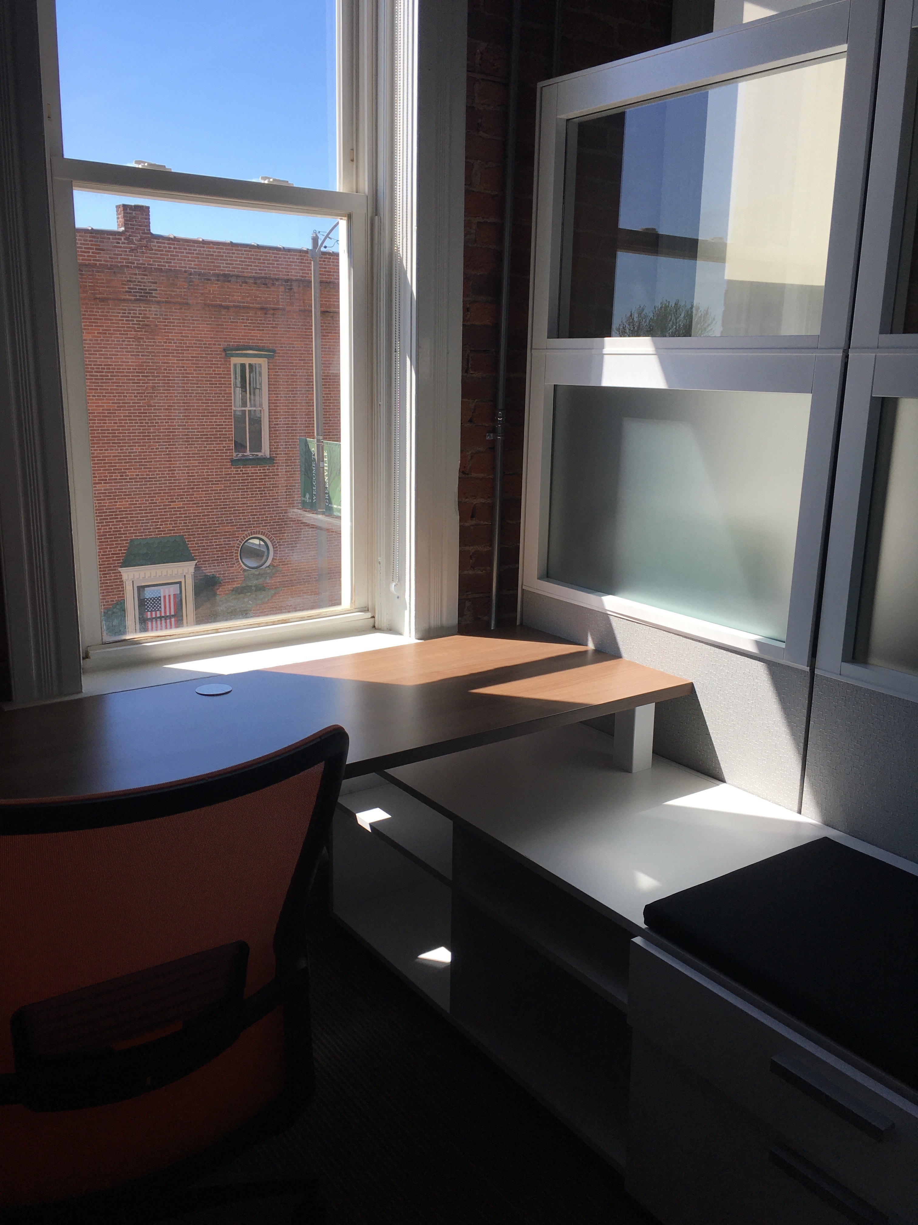 Single Occupant Deluxe Semi-Private Office.