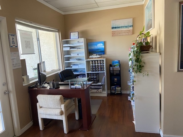 Desk for rent with video conferencing facility