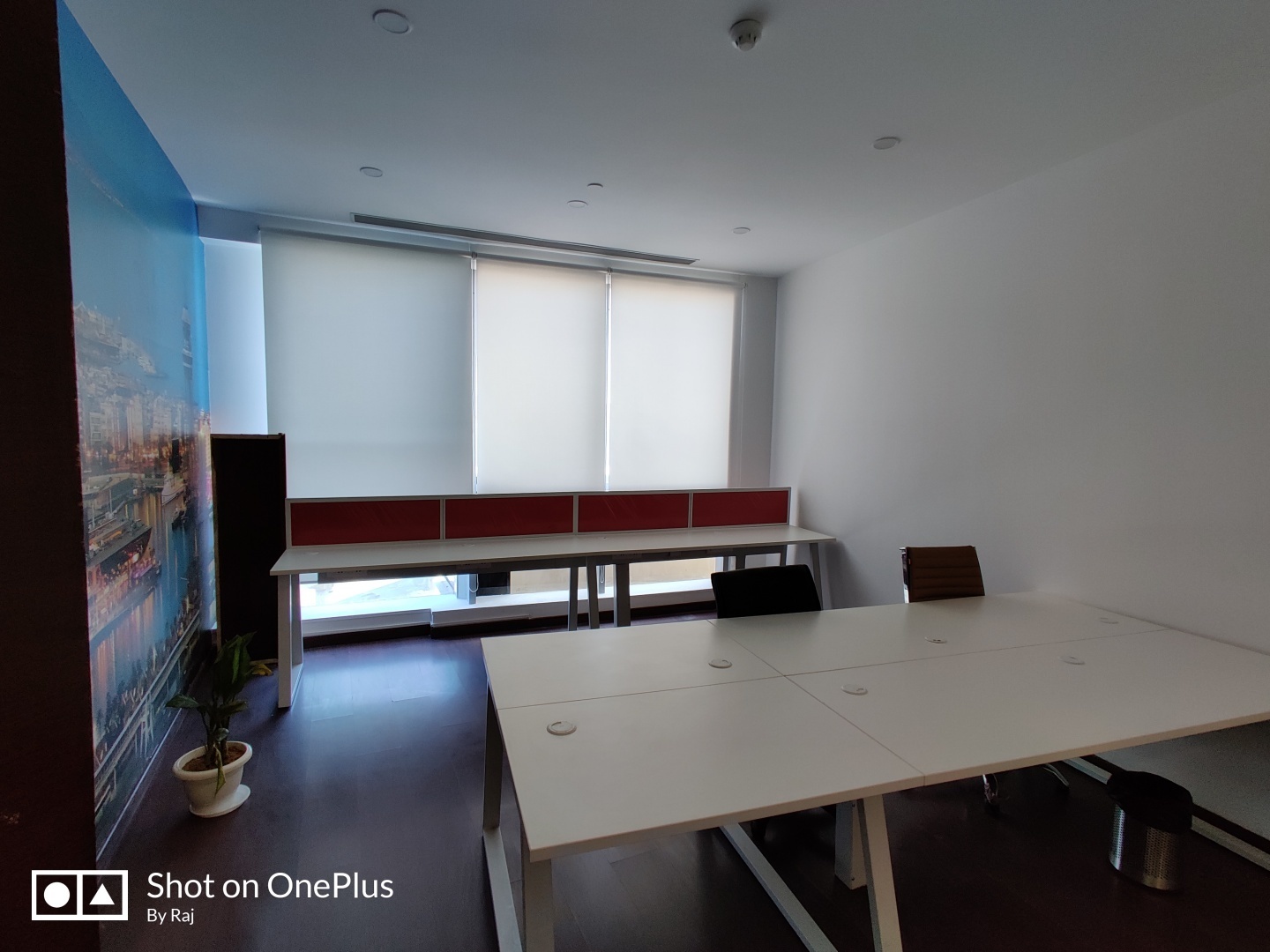 Paras down town centre ,golf course road 