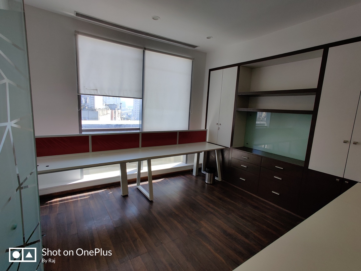 Paras down town centre ,golf course road 