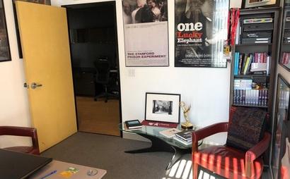 Window Office 2 - Assemblage Space Window Office 2 - Assemblage Space