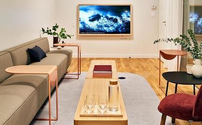 Meet in Place - SoHo, NYC Meet in Place - SoHo, NYC